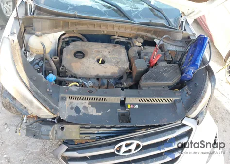 2016 Hyundai Tucson Se from USA, damaged, VIN KM8J33A44GU134118